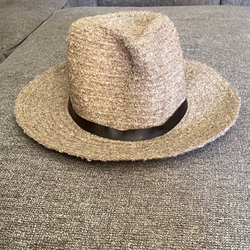 Free People Woven Beige Fedora with Dark Band